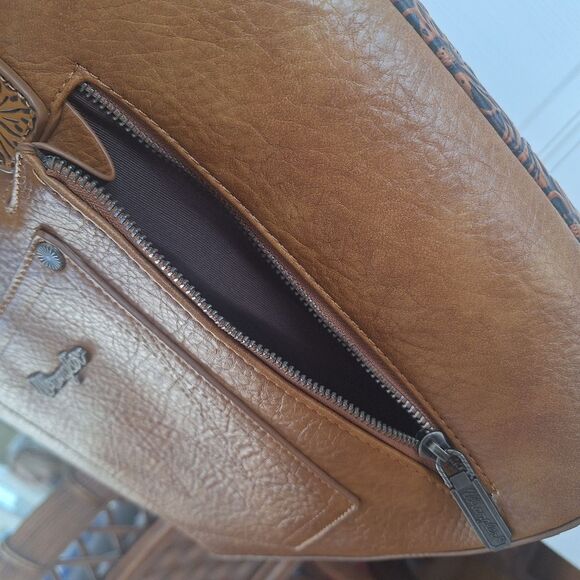 Wrangler Concealed Carry Tote Hair-on Cowhide Fringe Tooled Crossbody Bag Purse - Picture 16 of 16